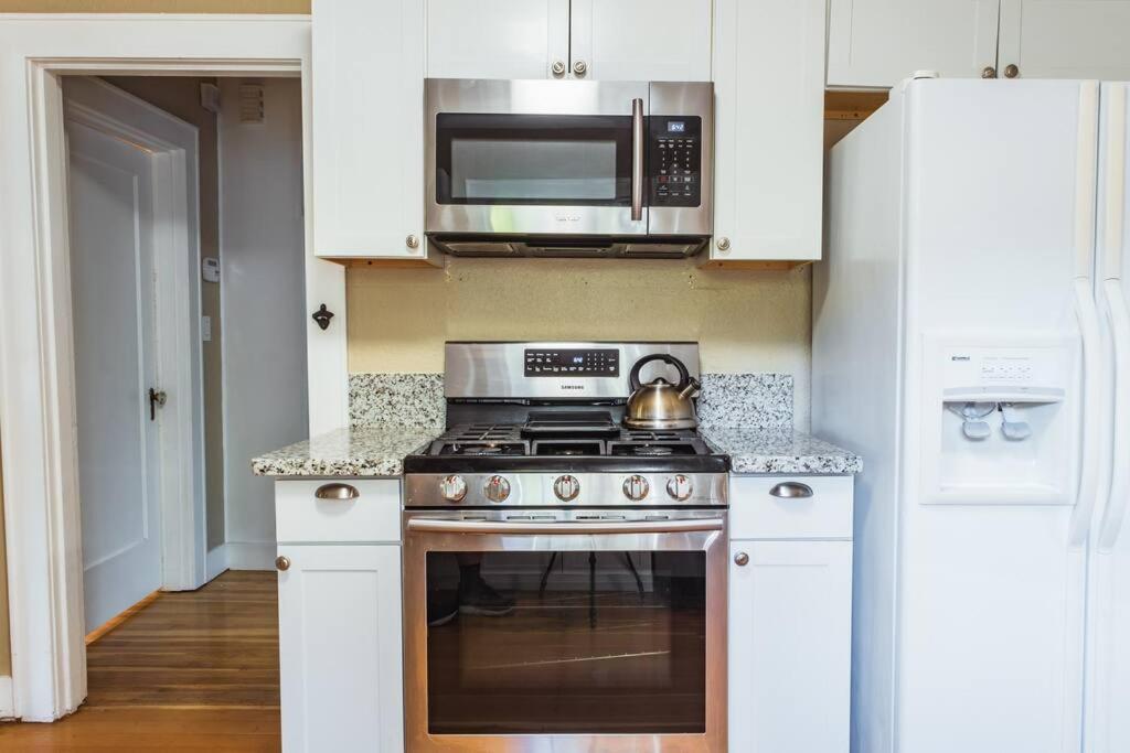 Lovely House Near Downtown, Home Away From Home! Chico Bagian luar foto